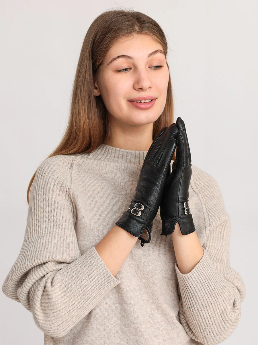 Кожаные перчатки с декоративными пряжками